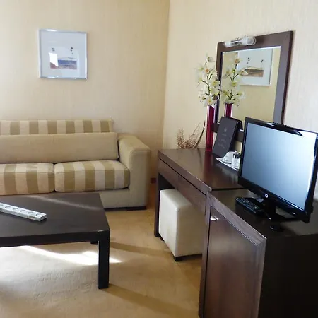 Ioannou Hotel 4*