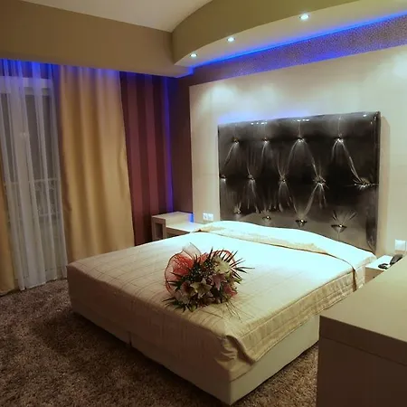 Хотел Ioannou 4*