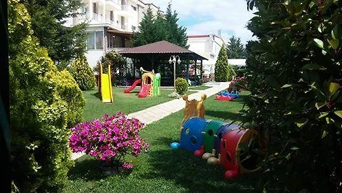 Ioannou 4*